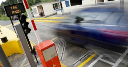 Mintransporte reglamenta operación de peajes electrónicos